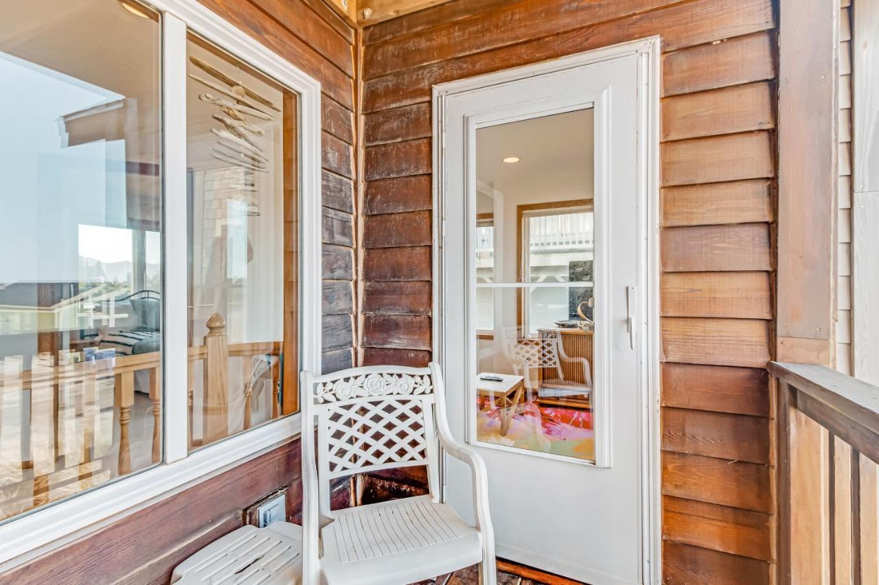 Sea Stack View Villa Pacific City Exterior photo